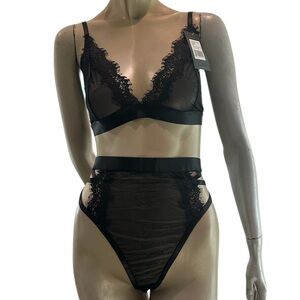Oh La La Cheri  Sheer High Waisted Lace Bra Set- NWT